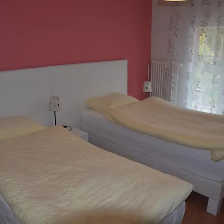 De La Croix Blanche Mini-hôtel 3*