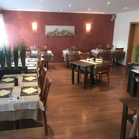 Mini-hôtel De La Croix Blanche 3*
